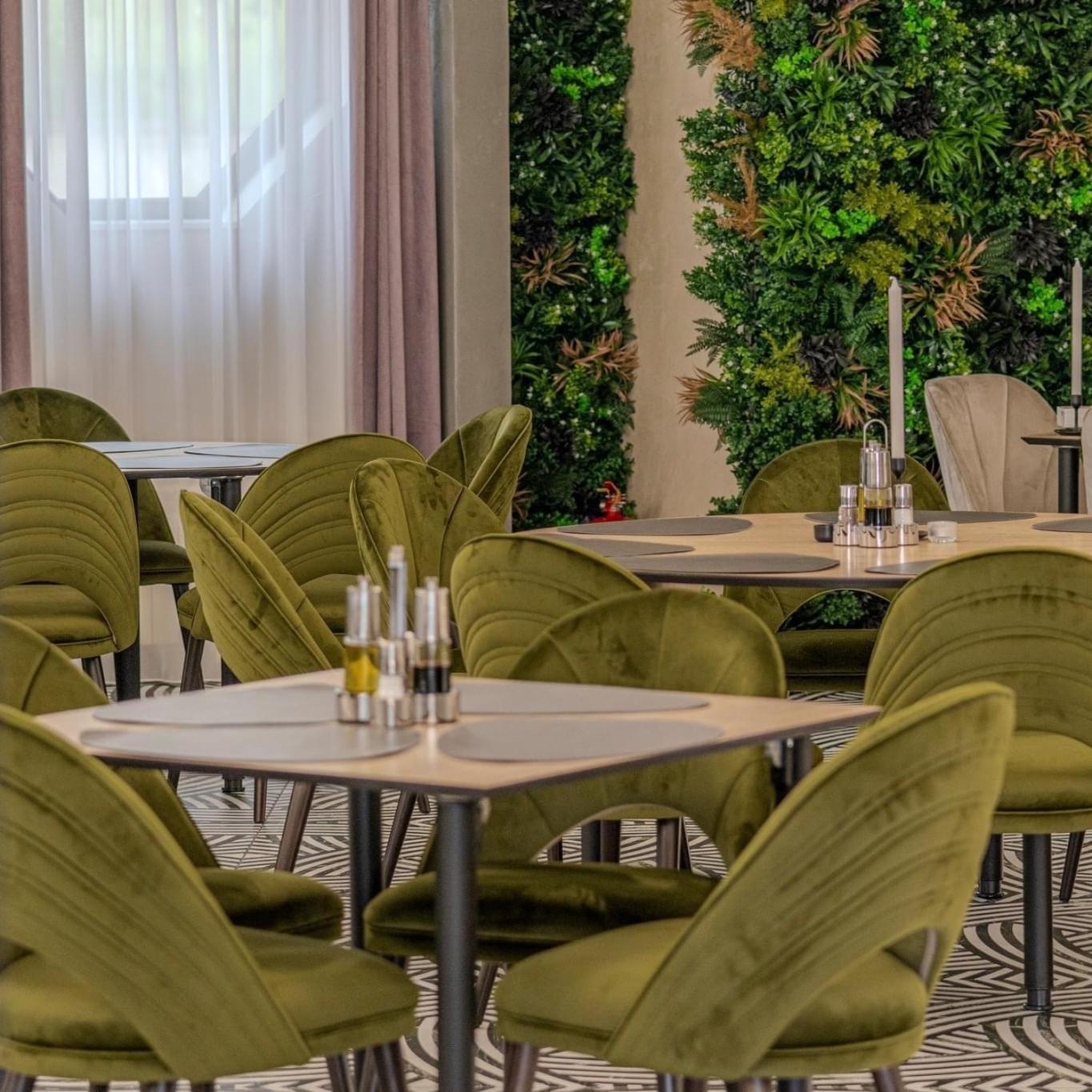 Hotel Emi Mihail Kogalniceanu Екстер'єр фото